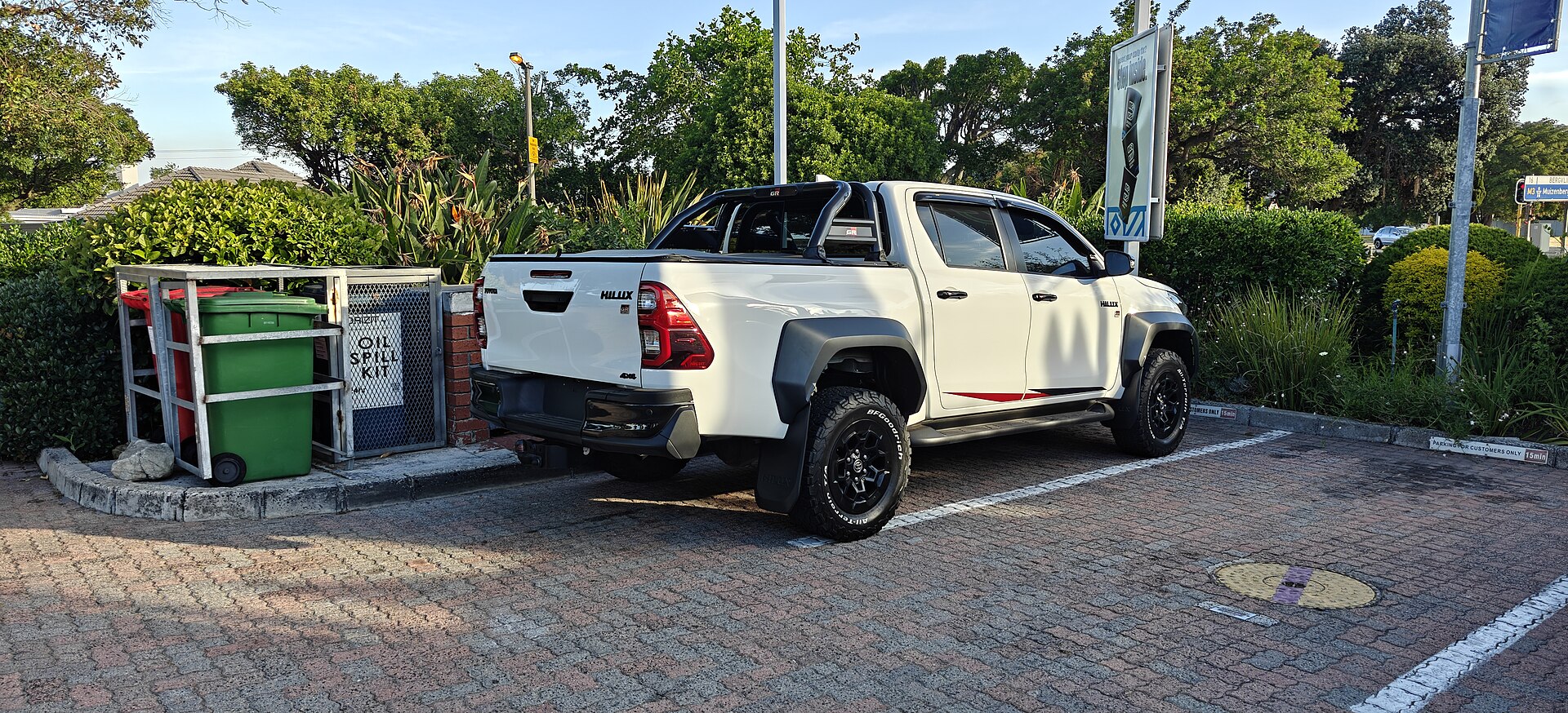 R10.4 Billion and Rolling: Next-Generation Toyota Hilux Enters Production in Durban