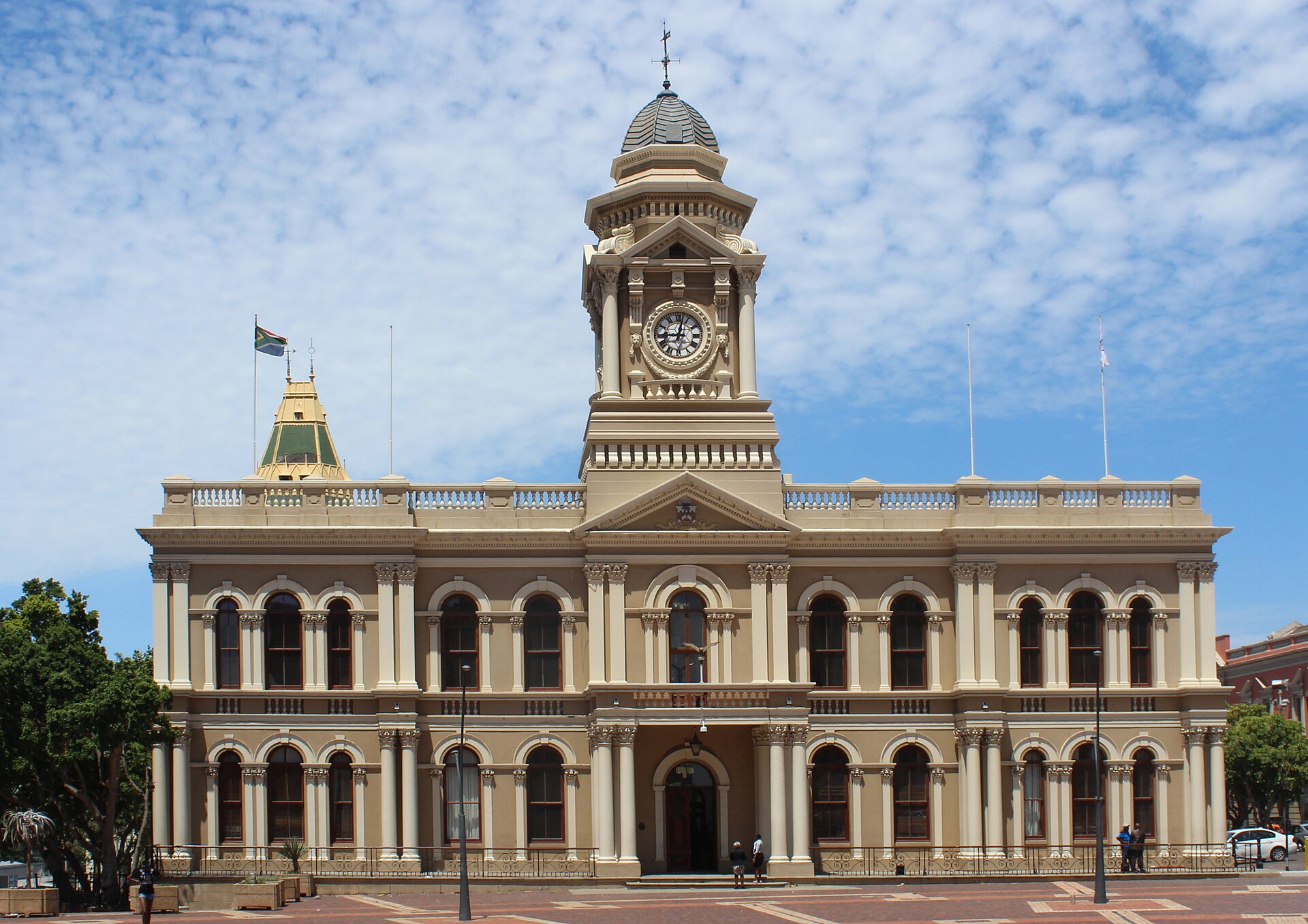 Hands Joined for the Bay: Nelson Mandela Bay and Faith Leaders Forge a Partnership for Better Service Delivery