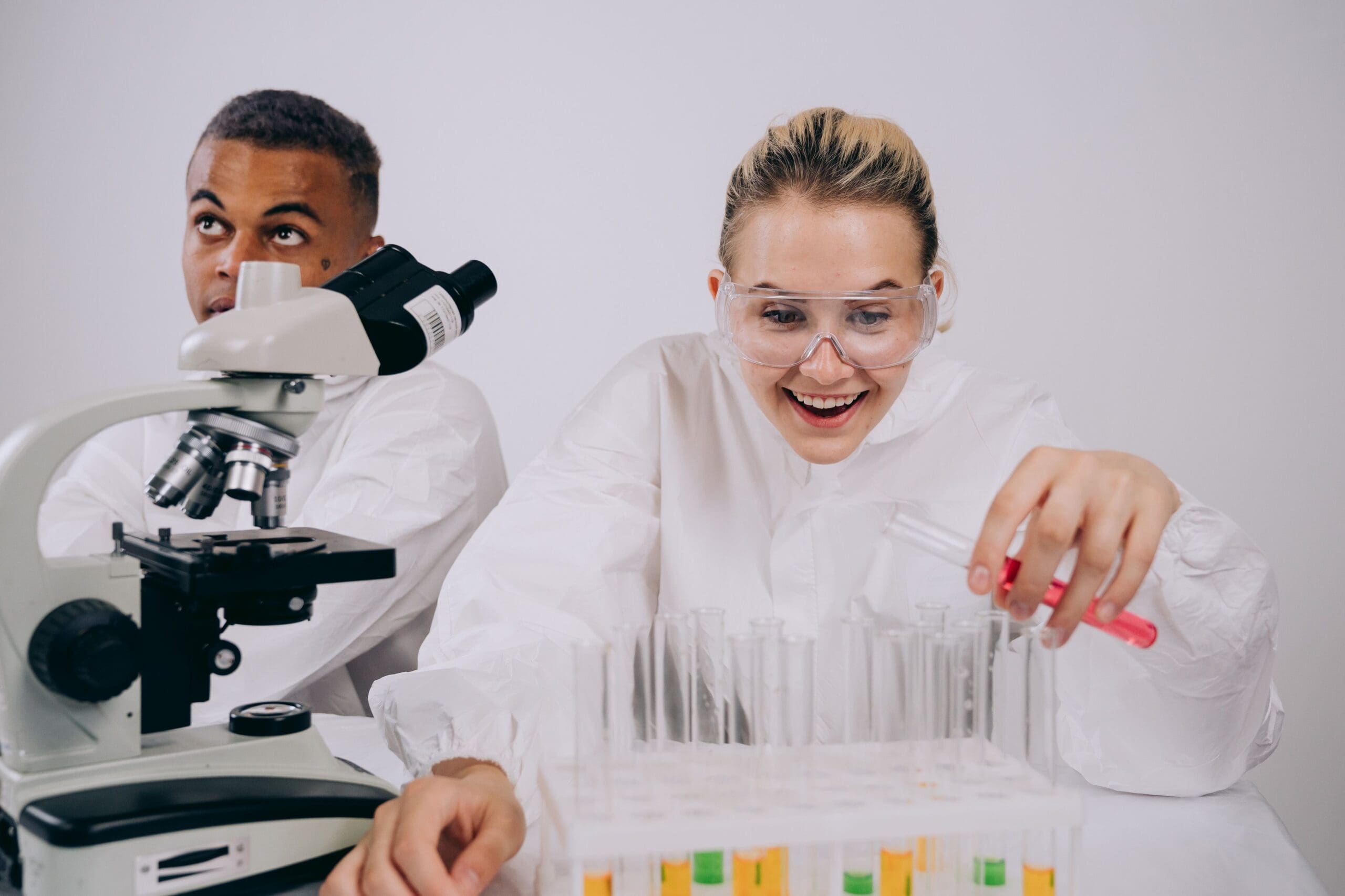 Green Hydrogen, Community Telescopes and Clever Flowers: Five Wins From South Africa’s First National Science Month
