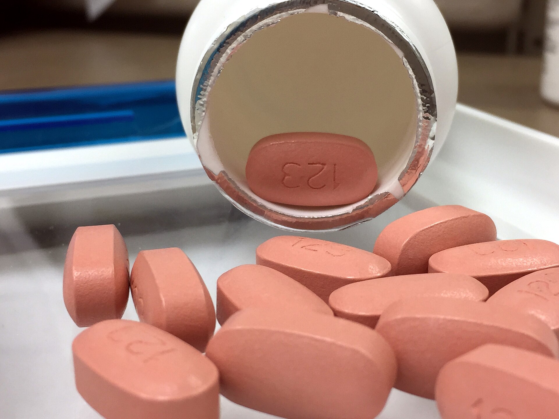 Two Jabs a Year to Stay HIV-Free: South Africa Prepares to Roll Out Game-Changing Lenacapavir