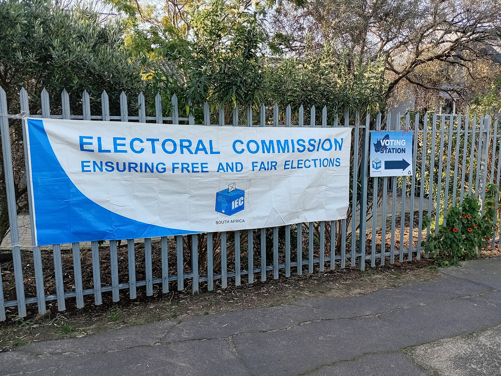 Doors Open Wide: South Africans Turn Out as Voting Stations and Home Affairs Deliver a Smooth Registration Weekend